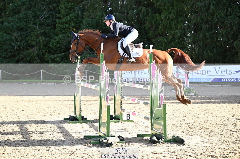 251024A-104835-06582 - B-154-Holly.Law