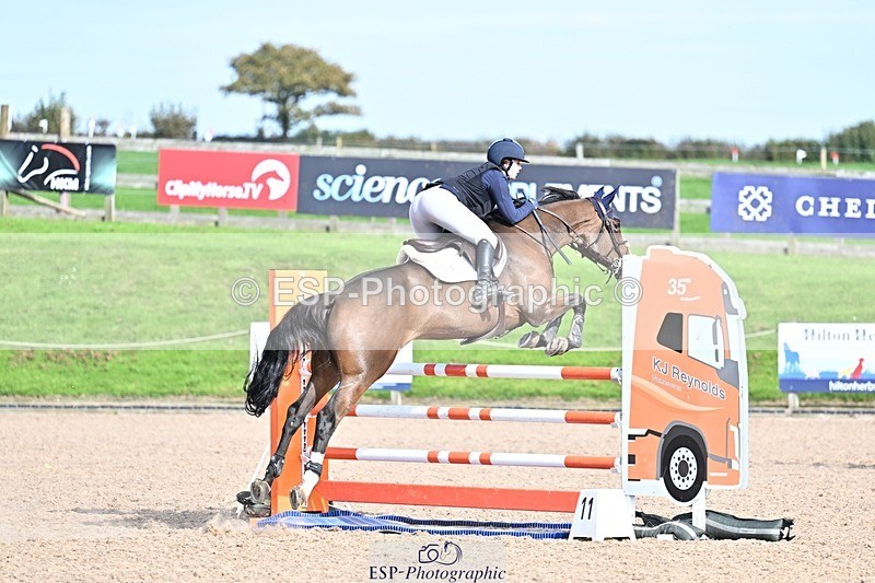 251001-151611-00552 - Cls 6 Foxhunter and 1.20m Open