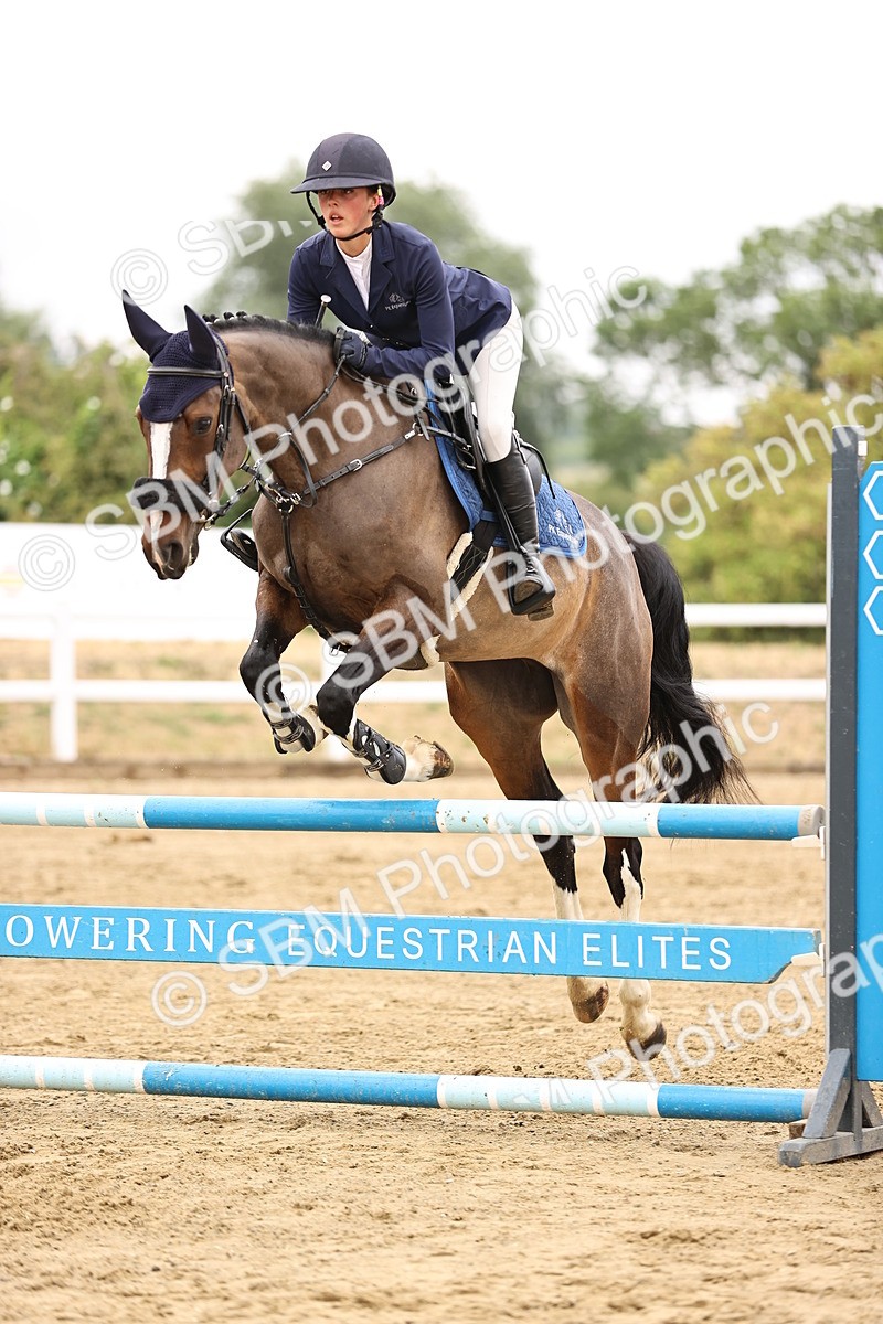 SBM_024701 - Class 9 - Senior British Novice - 90cm