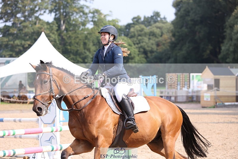 250816A-103440-00765 - Cls 3 Snr British Novice