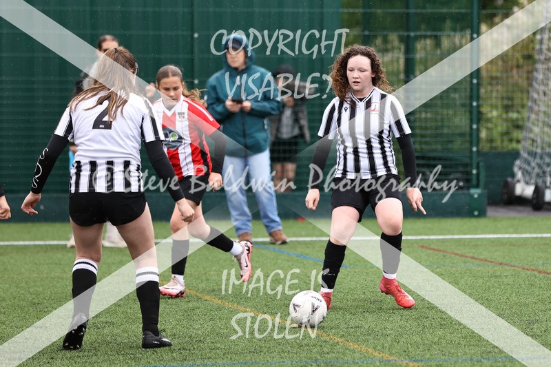 1DX31876 - Sat 6th U12 Girls