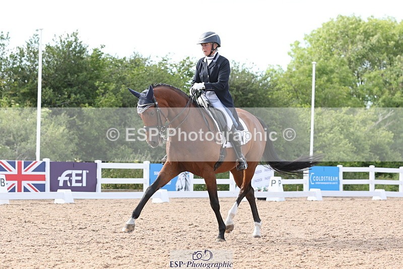 240622A-175600-15015 - Cls 38 BD FEI PSG