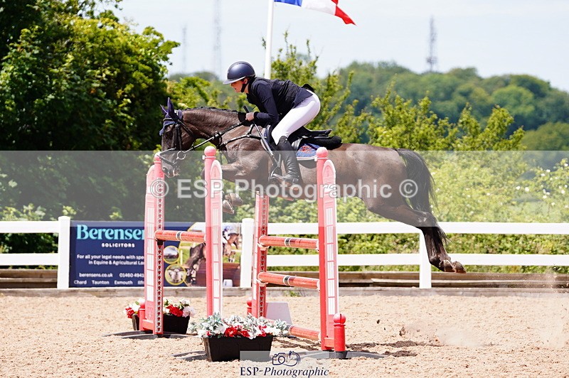 240629A-123926-05409 - Cls 18 Newcomers and 1m Open