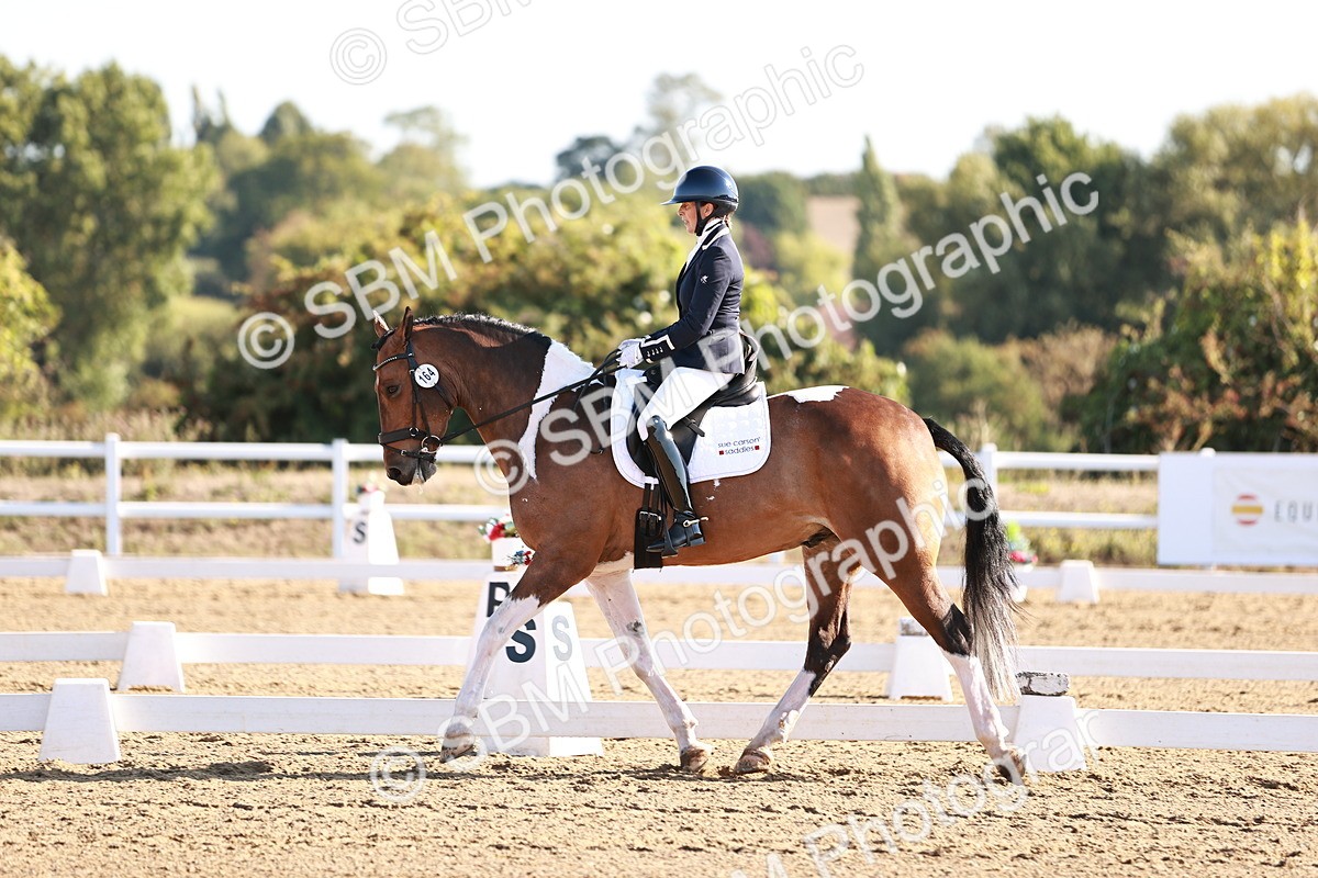 SBM_004227 - Class 12 - Novice 5 - 9.07-10.10