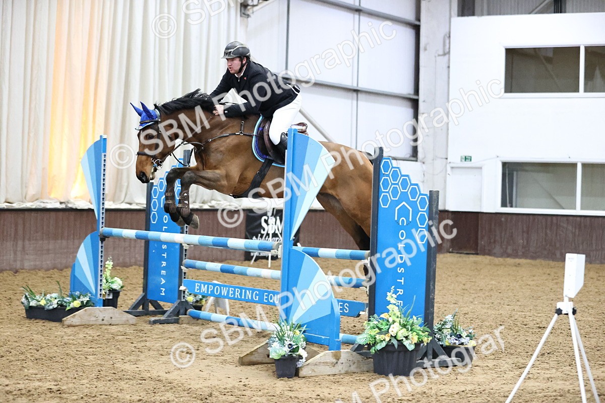 SBM_005596 - Class 17 - Senior Newcomers 1.10m