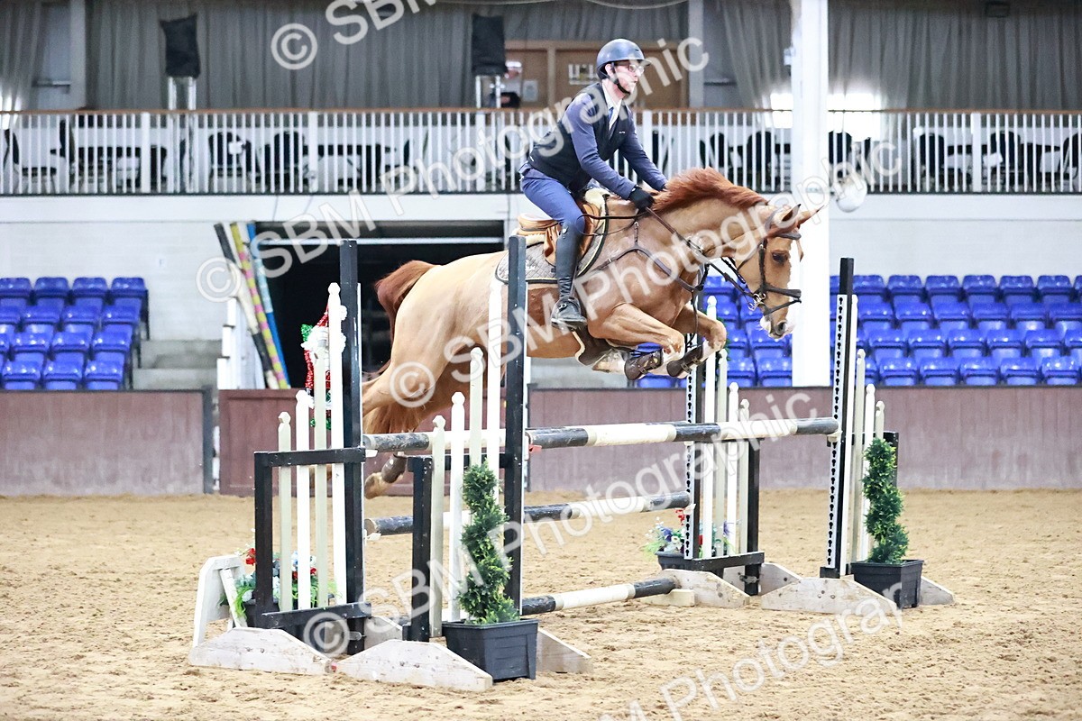 SBM_002497 - Class 10 - Senior newcomers 1.10m