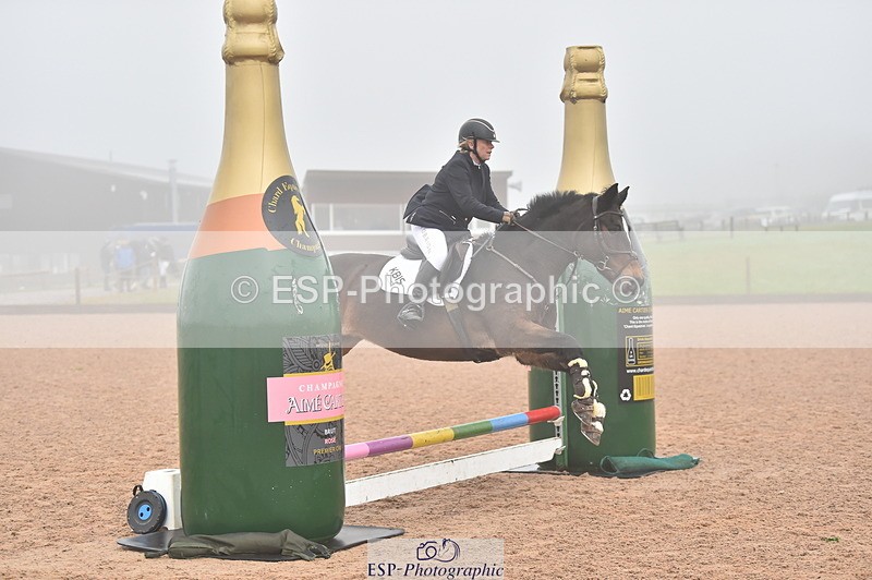 231118A-090018-00690 - Cls 16+17 Club and Schools 60cm