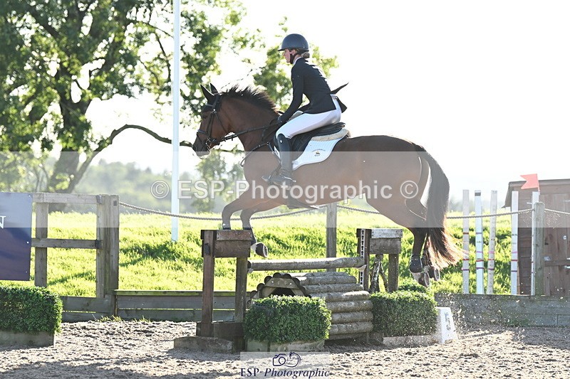 240912A-175401-02616 - Cls 7 Snr 90cm Open Speed Derby