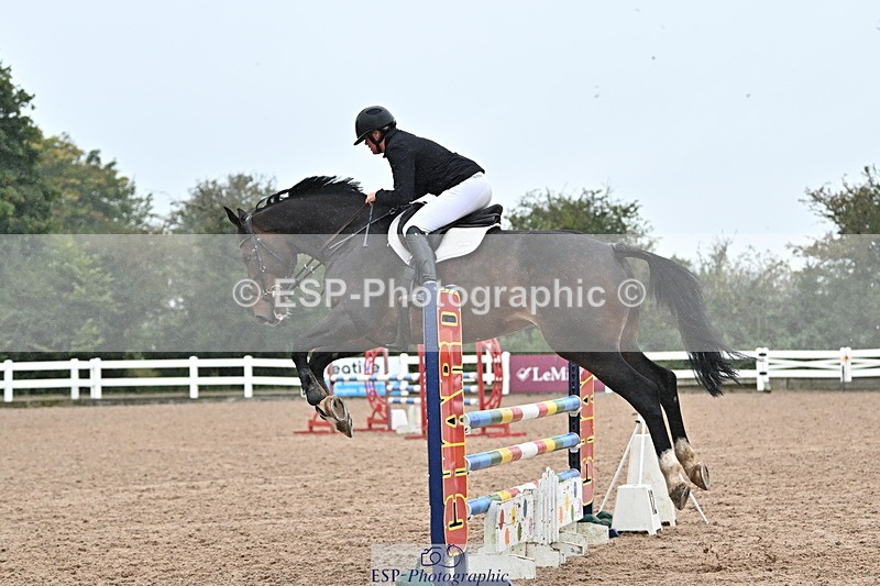 240925A-124118-00643 - Cls 3 Snr 1.05m Open