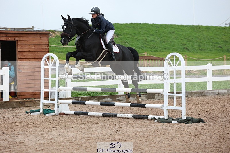 231112A-133339-04528 - Cls 20 Newcomers & 1.10m Open