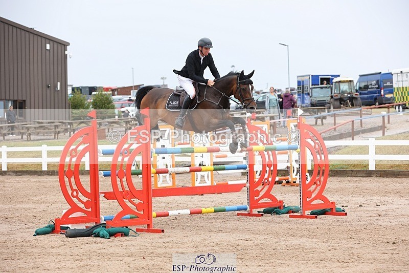 250717-152952-06488 - Cls 1, 3 Star Small Tour 14.30 to End