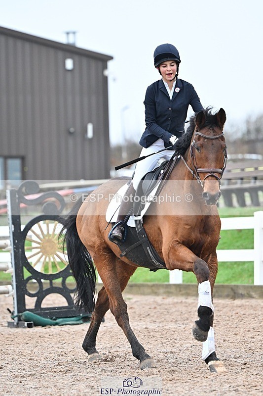 251115-135001-00955 - Cls 16-18 Children on Horses