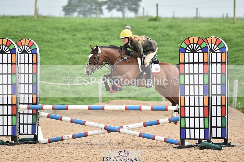 230902A-112156-00685 - Cls 2B Pony Small 80cm