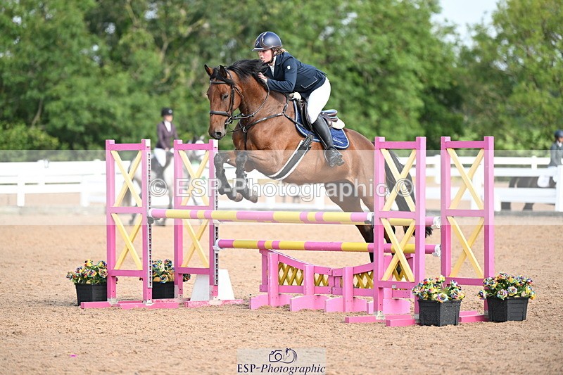 240802A-092938-03392 - Cls 21 A&B Brit Nov & 90cm Open