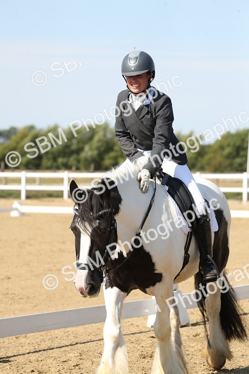 SBM_004189 - Class 11 - Novice 5 - 10.24-11.20