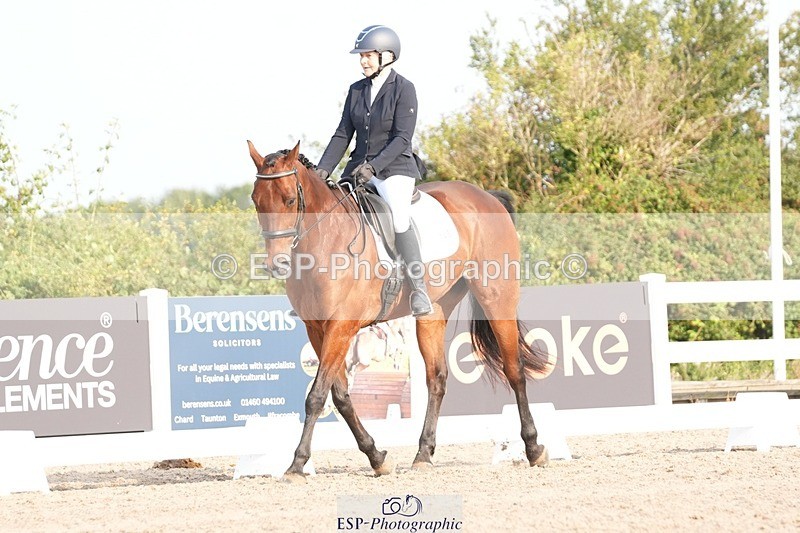 250817-085510-07392 - 146-Jean.BucklandCourt.Esquire