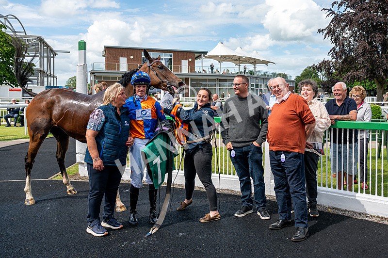 050626-Race 3-Miss Rainbow-9878 - Race 3 14.50pm Power Plastics
