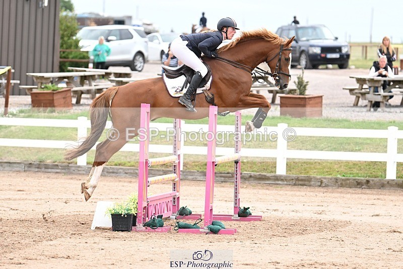 250727-083939-08562 - Cls 31 British Novice and 90cm