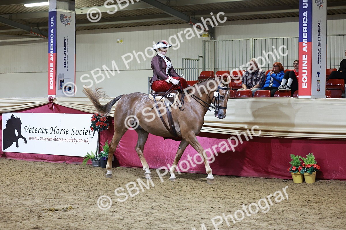 SBM_21429 - Class U - Costume Confour Champ