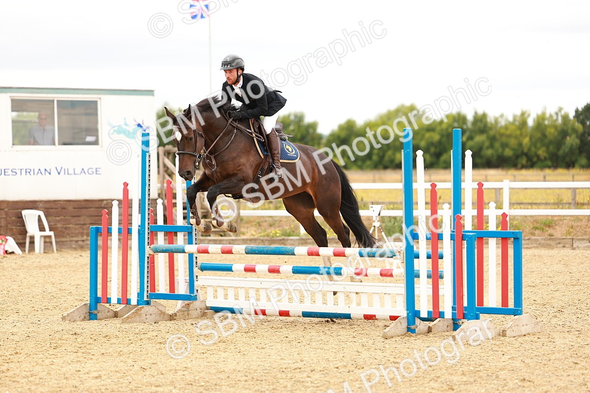 SBM_005338 - Class 2 - Senior British Novice - 90cm