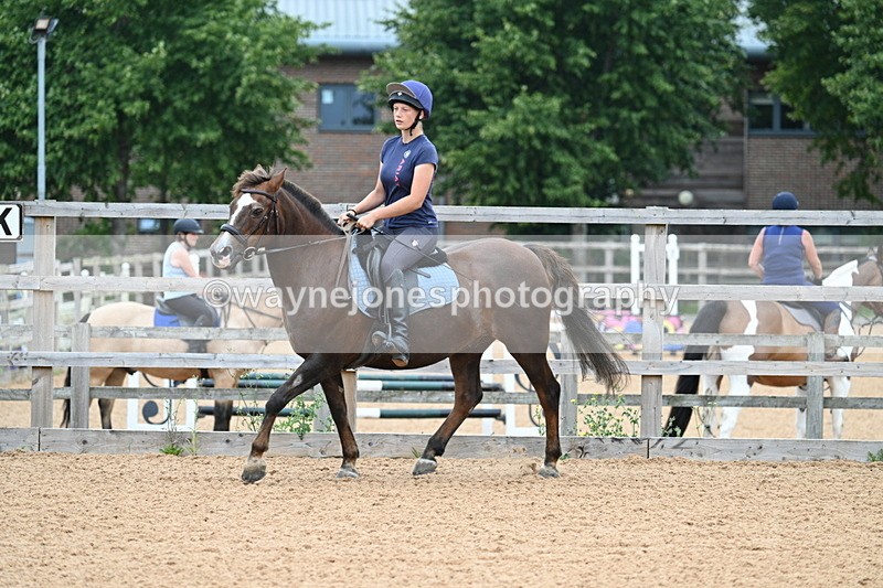 WJ7_7807 - Poles 10:00am