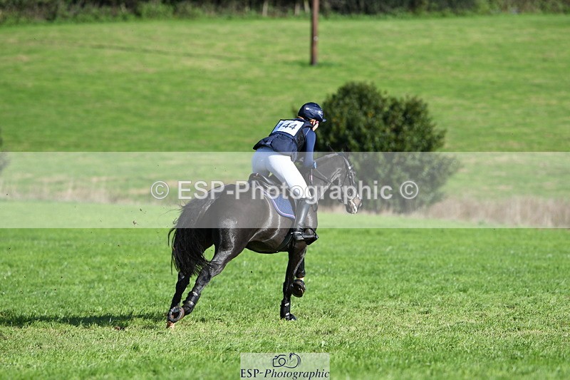 251024A-125121-11750 - B-144-Annabel.Carthy