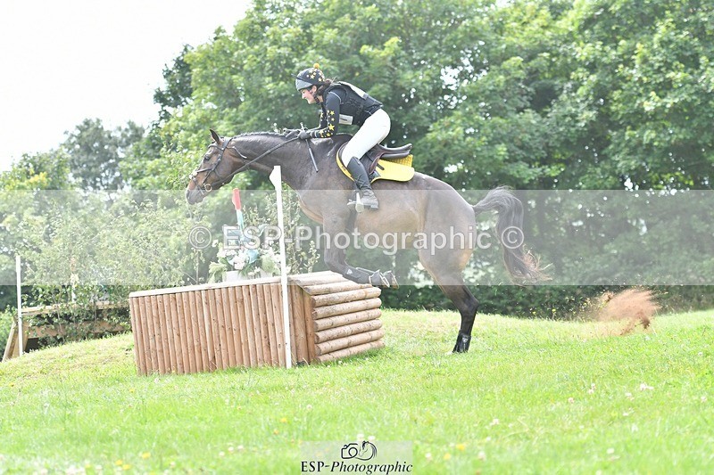 240803-135751-07037 - 211-Bethany_Hull-CARRICK_DIAMOND_OLIVER