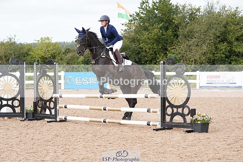 240915A-111250-09319 - Cls 33 85cm Amateur Qualifier