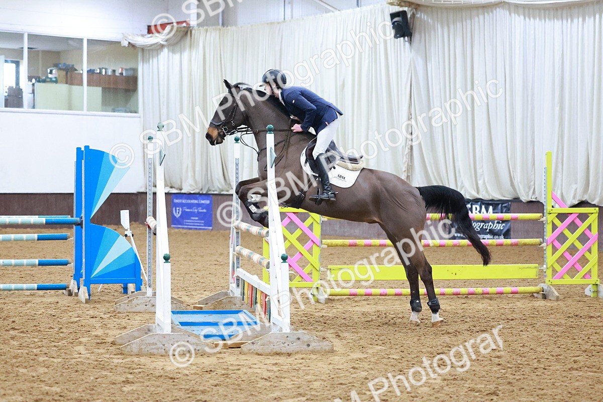 SBM_001503 - Class 4 - Senior Newcomers - 1.10m