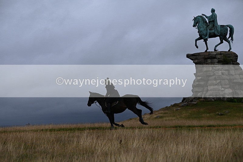 DSC_2748 - Time at Statue 12:34 to 12:56