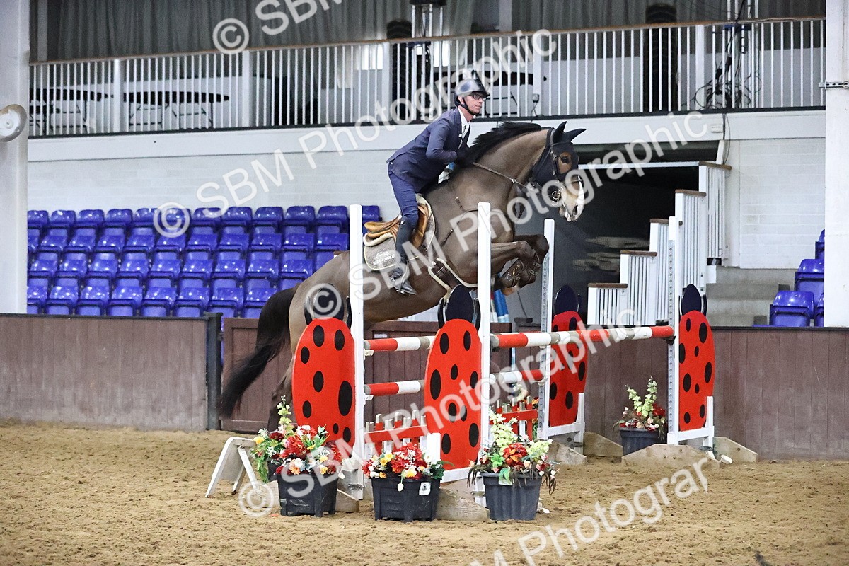SBM_002253 - Class 11 - Senior Foxhunter - 1.20m