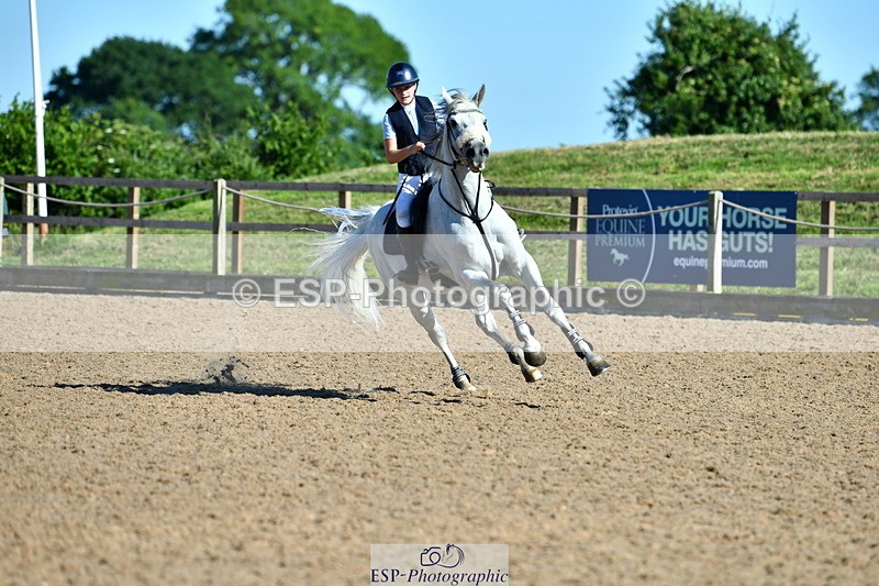 230624A-173121-02813 - Cls 37 Children on Horses 1.15m