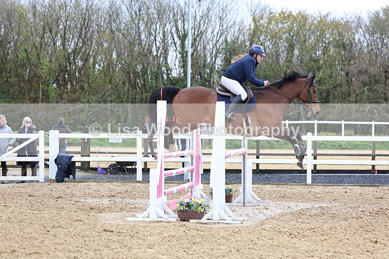 3E7A1925 - Class 7: Senior Newcomers/1.10m open