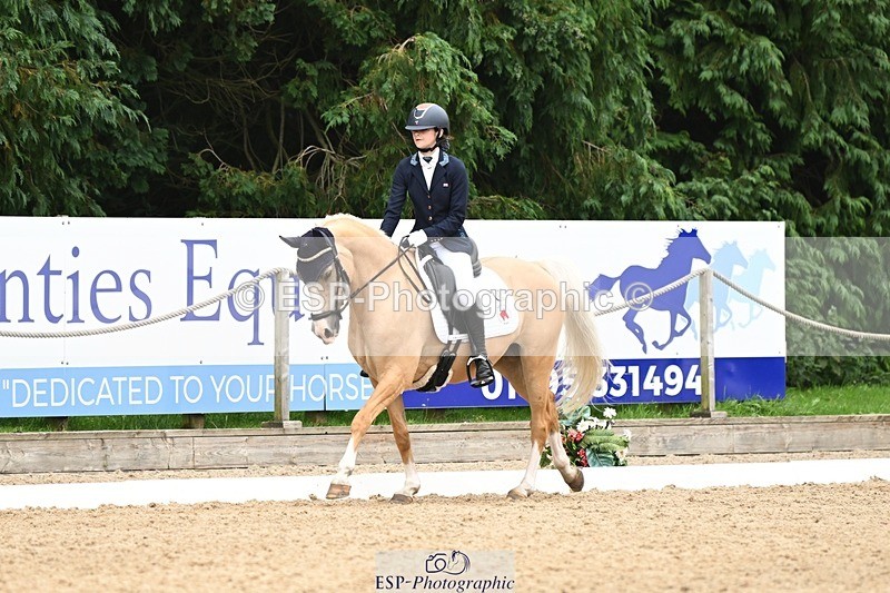 240811-122900-05841 - 301-Sophia.Longworth-Don.Deluxe