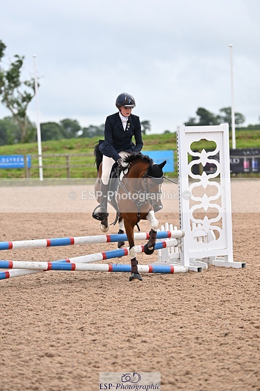 240813-155109-00097 - Clear round & 60cm