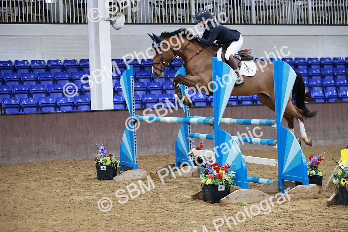 SBM_000989 - Class 4 - Senior Newcomers - 1.10m