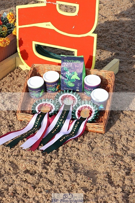 250629-190718-14103 - Cls 39-41 Children on Horses