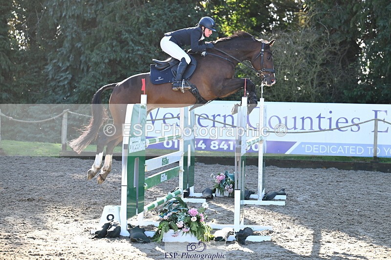 251024A-110741-06699 - B-160-Phoebe.Woods