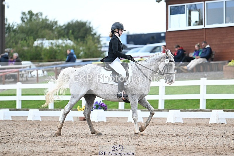 250907-125727-08499 - 009-Terri.EllawayTagula.Passion