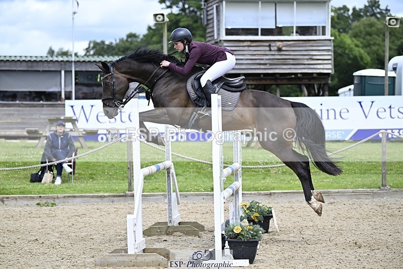 240707-123221-19513 - Cls 52 1.10m Amateur Qualifier