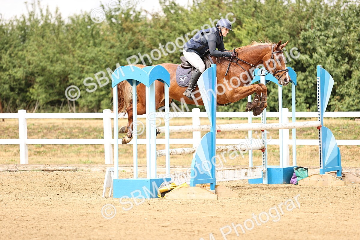 SBM_026695 - Class 12 - Amateur Championship Qualifier 1.05m