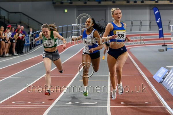 Age26SUN-919156 - Track Female