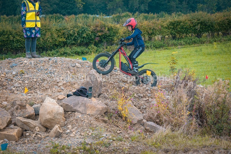 DSCF0517 - Ripon MC Trial 27/09- kids