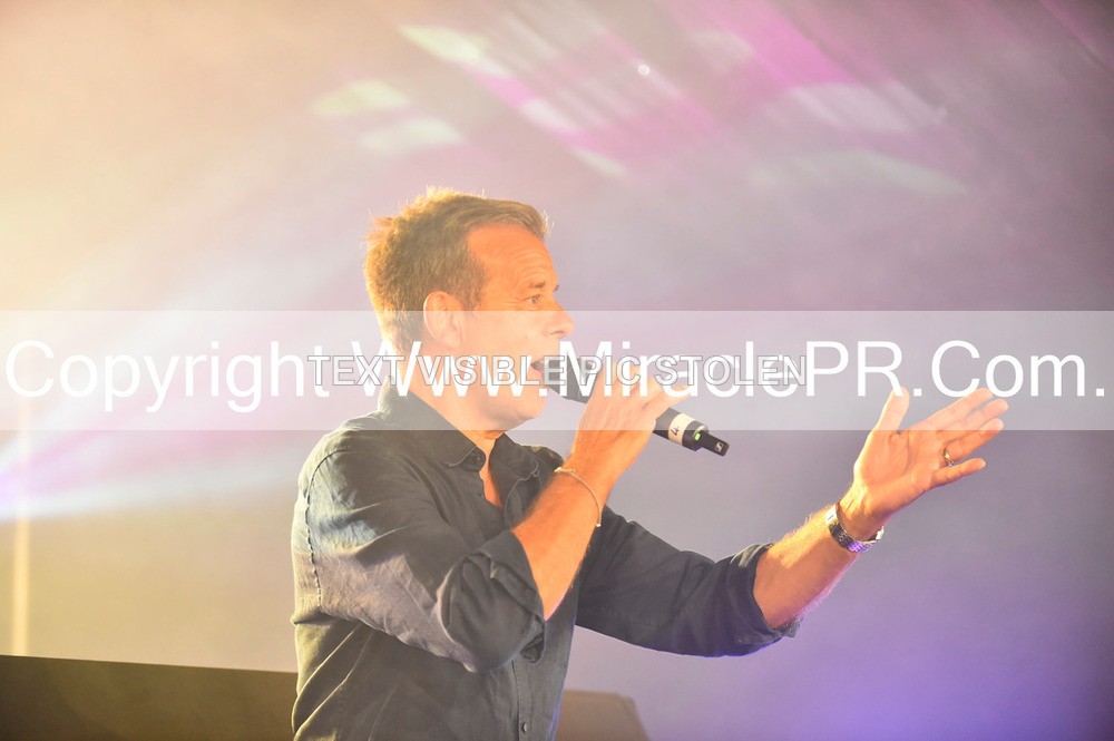 SH4_8489 - Pat Sharp.