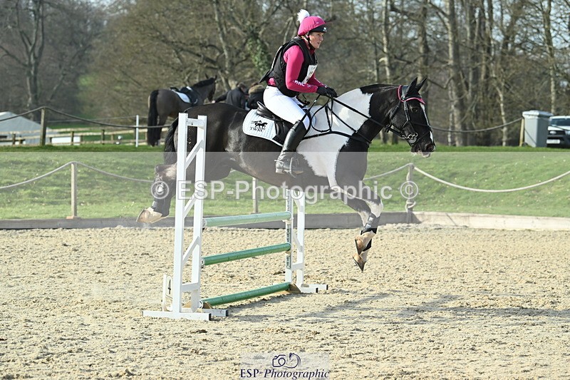 250309A-151105-01873 - Cls 03 90cm 15.05 to End