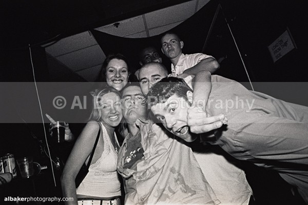 37 - Friends-&-Family @ the roadhouse 06.04.02