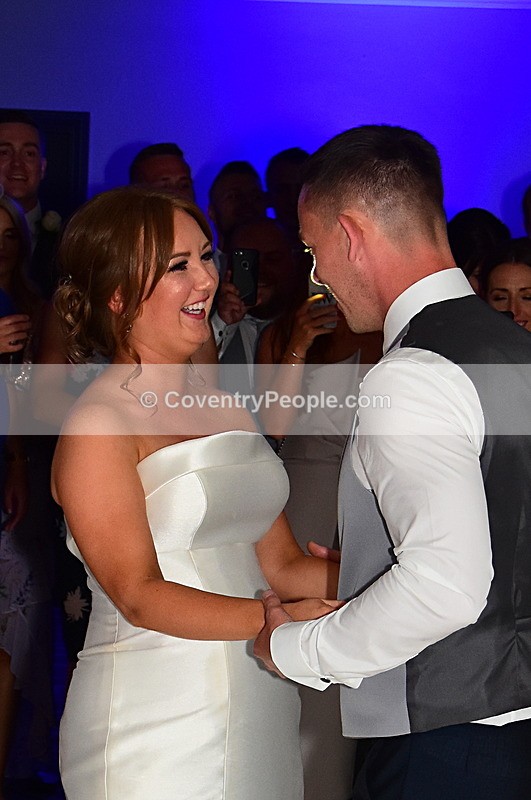 CON-1993 - Toni & Liam