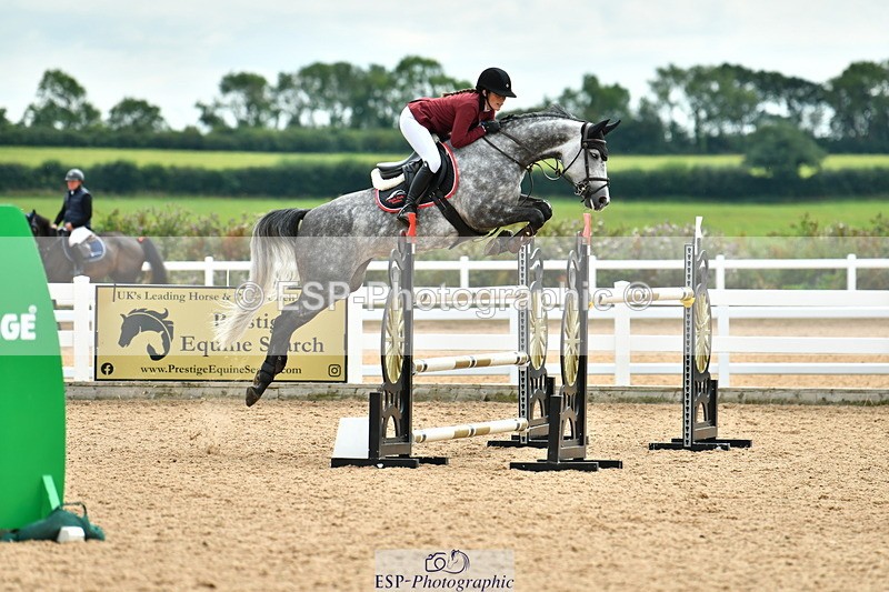 230721A-144649-07088 - Cls 22, 1 Star Gold 1.30m