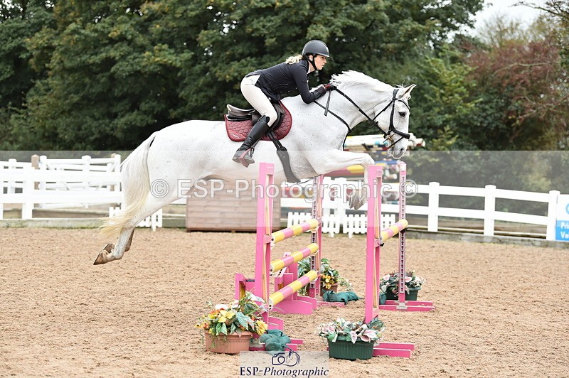 231013A-131626-01757 - Cls 3 1.05m Amateur Quali