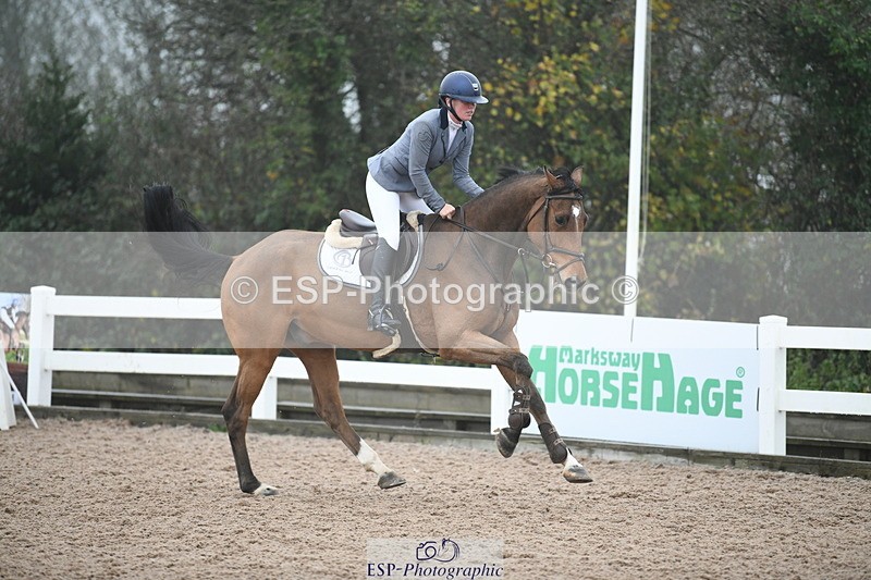 241103A-112550-07793 - SUN Cls 21 Snr Newcomers and 1.10m Open